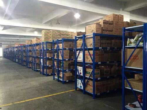 仓库礼盒老板拍视频爆料,揭秘礼盒行业幕后真相 第2张 仓库礼盒老板拍视频爆料,揭秘礼盒行业幕后真相 第2张